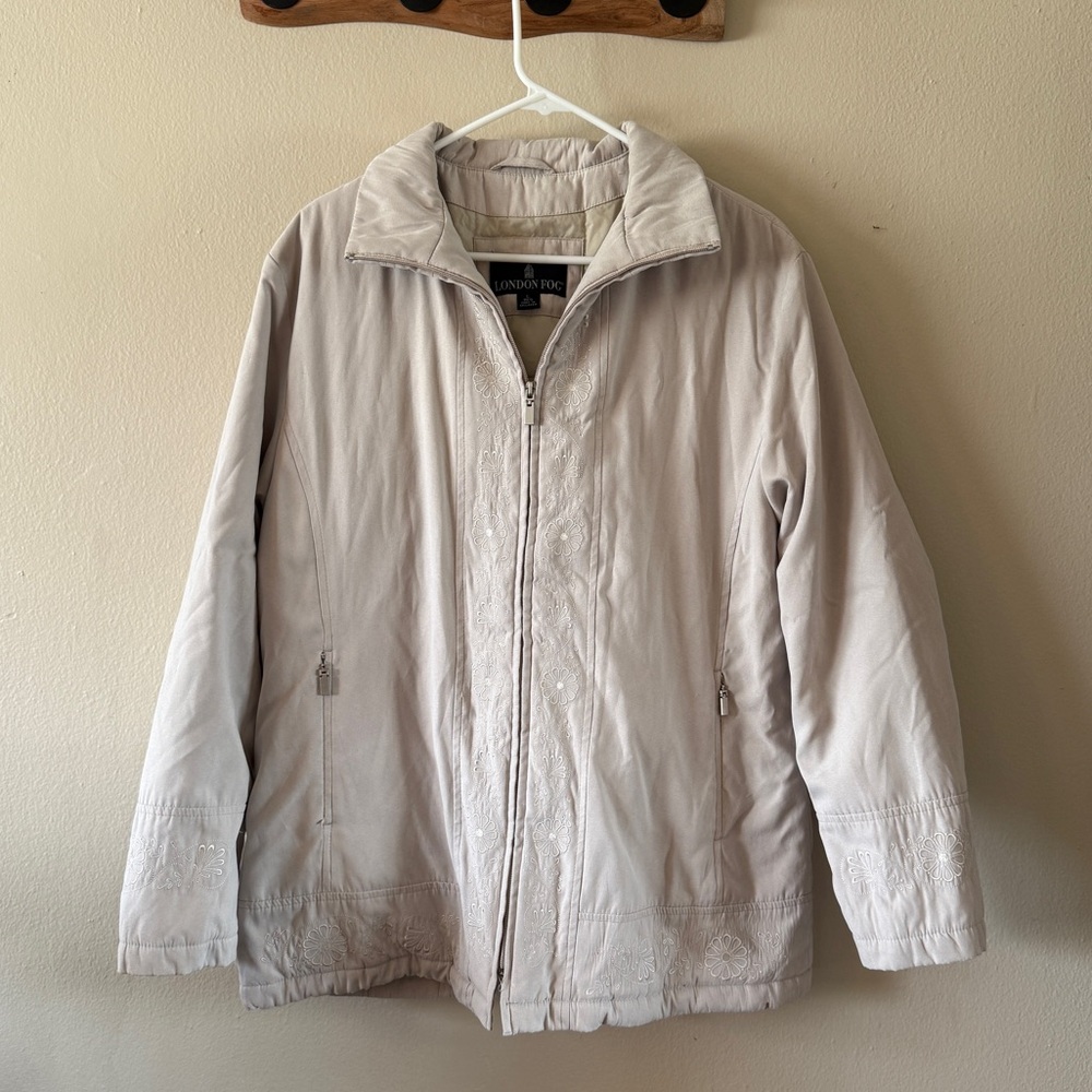 Vintage Y2K London Fog Beige Embroidered Floral Zip Up Utility Jacket size L